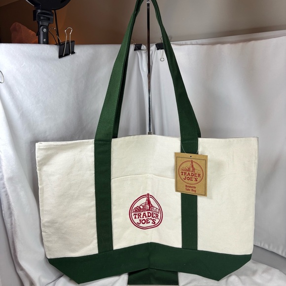 TRADER JOE’S Large Canvas Tote Bag- World’s Most Coveted US-Exclusive Carry NWT - Picture 2 of 8